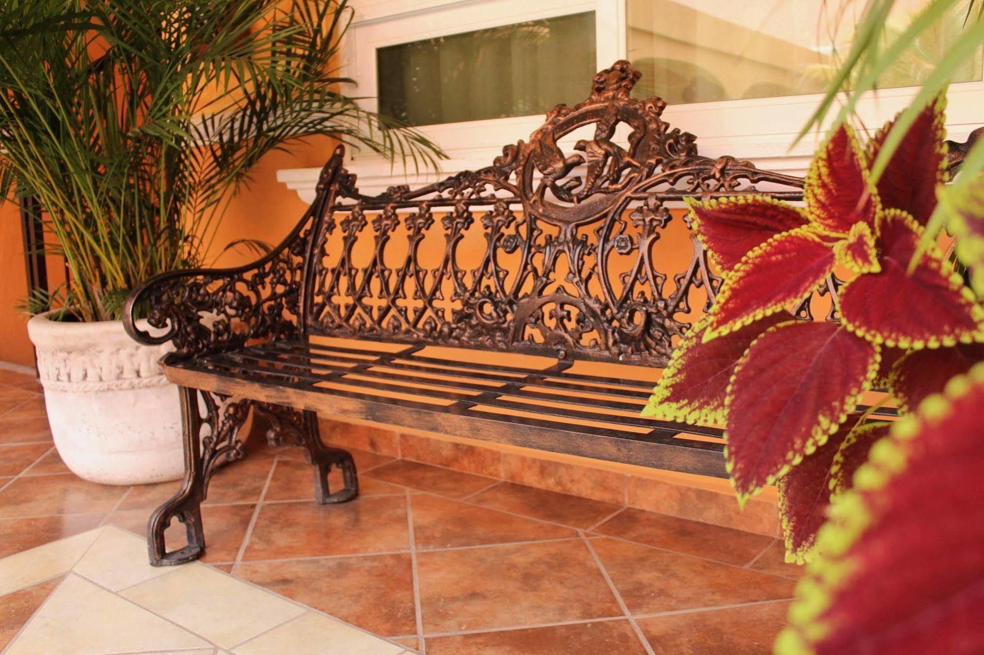 Hotel Casa Anturio à Cuernavaca Extérieur photo