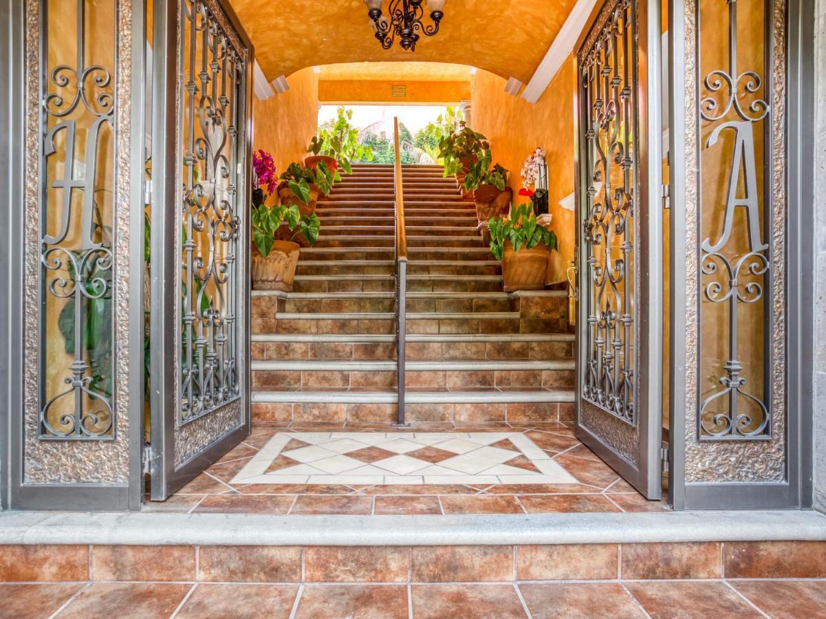 Hotel Casa Anturio à Cuernavaca Extérieur photo